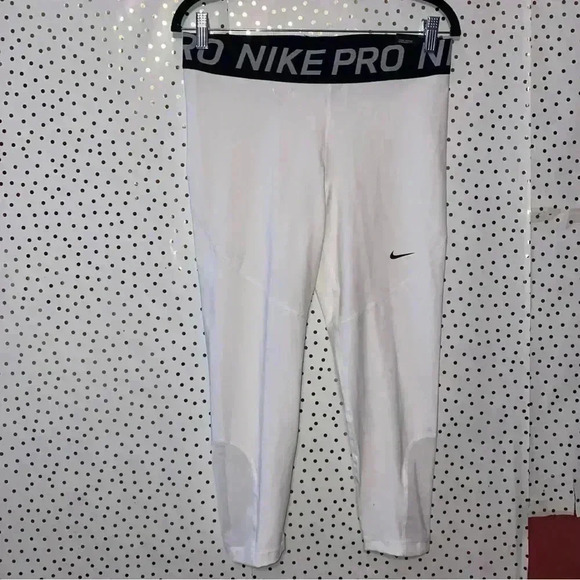 Nike Pro Tight Fit NWT - Picture 1 of 10